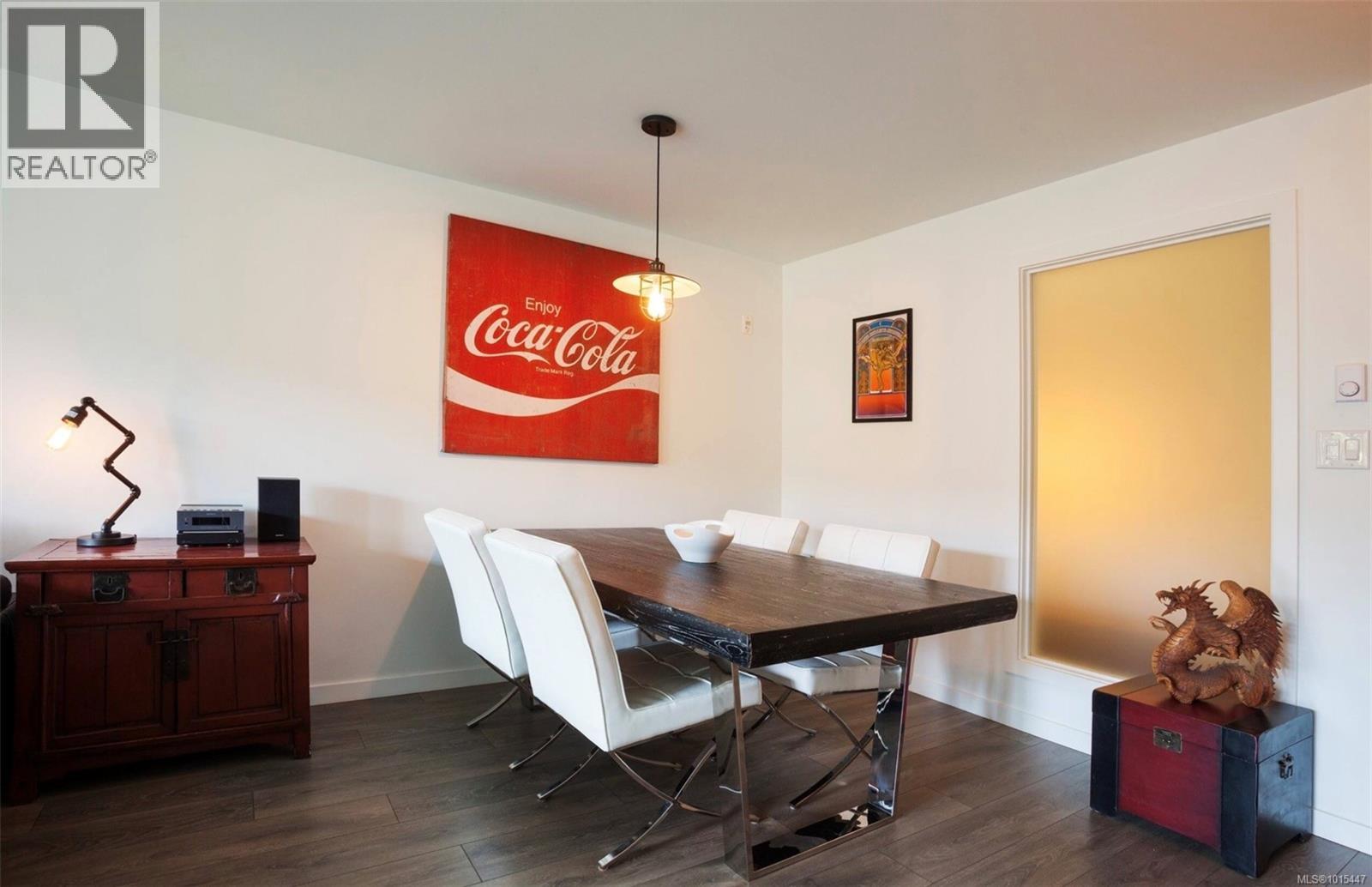 212 528 Pandora Ave, Victoria, British Columbia  V8W 0C6 - Photo 5 - 1015447