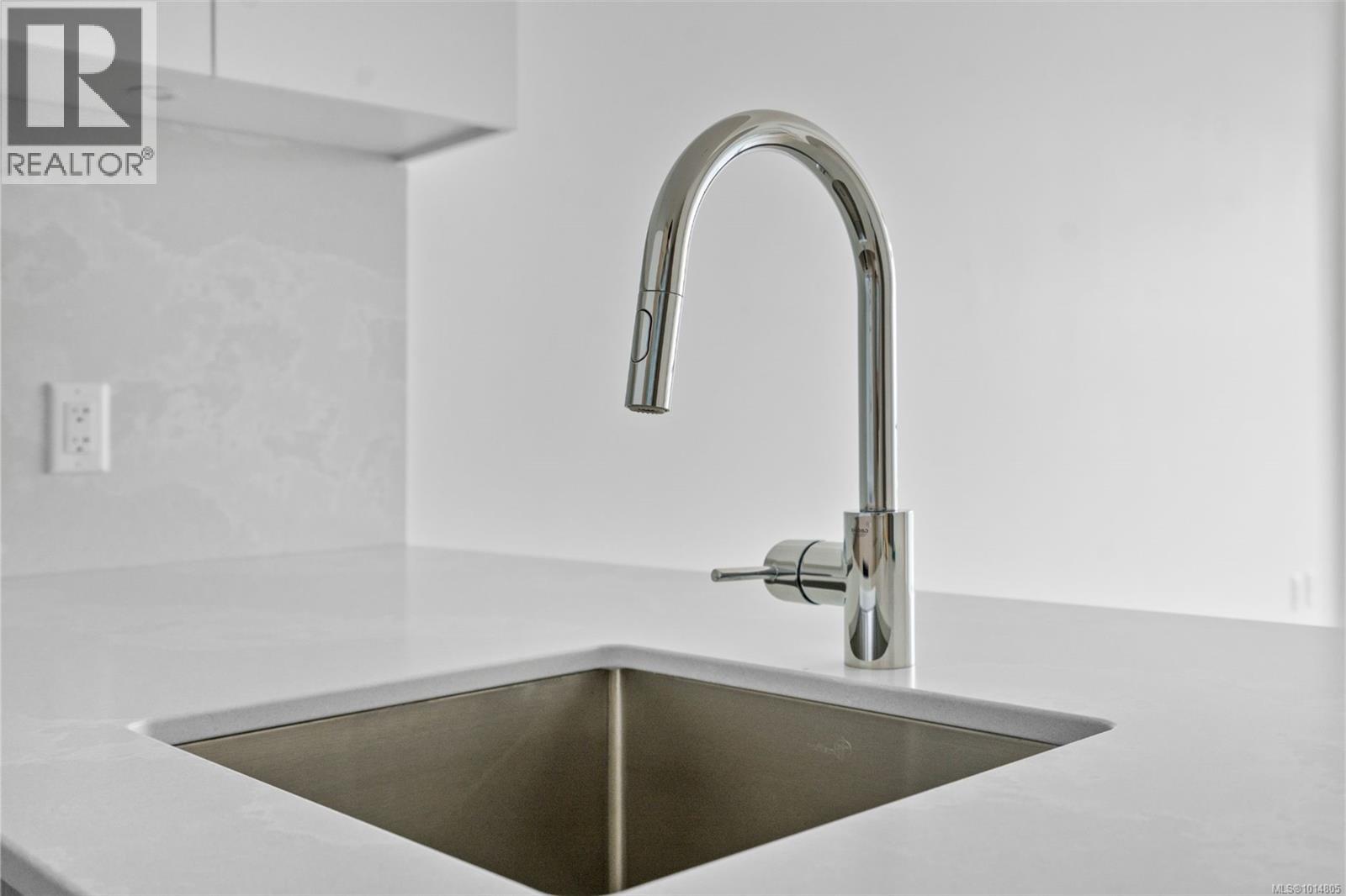 801 1100 Yates St, Victoria, British Columbia  V8V 0H5 - Photo 8 - 1014805