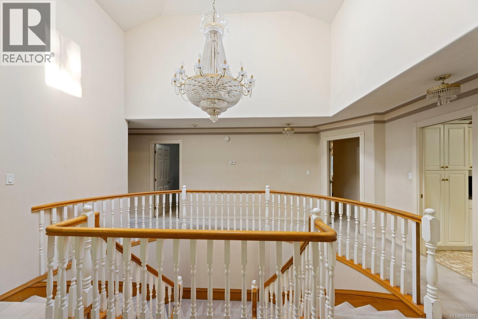 4101 Gordon Head Rd, Saanich, British Columbia  V8N 3Y2 - Photo 8 - 1014305