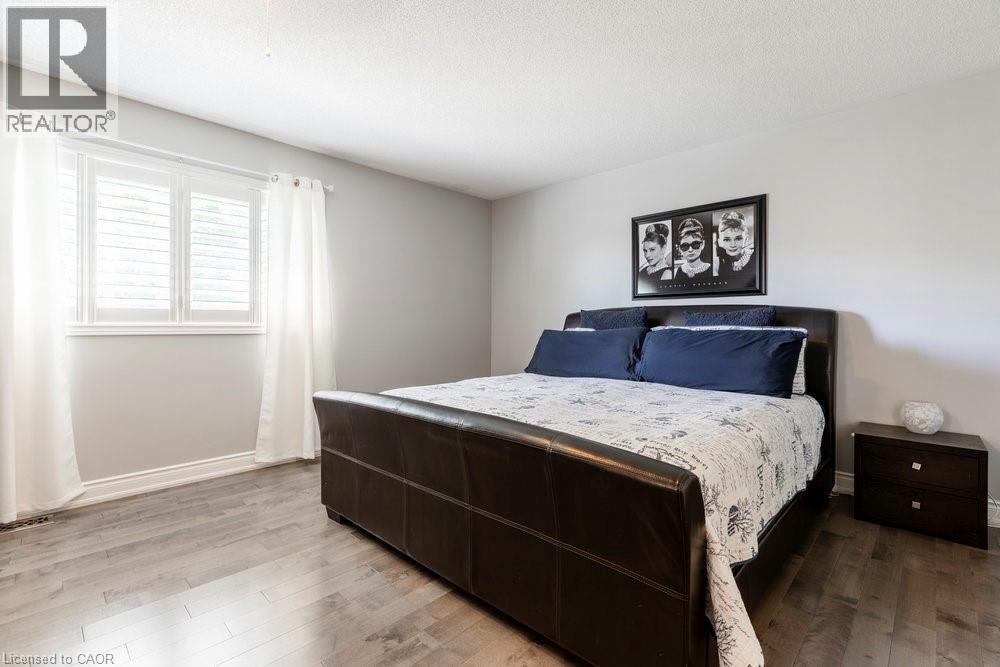 15 Buttercup Crescent, Waterdown, Ontario  L8B 0X9 - Photo 13 - 40768155