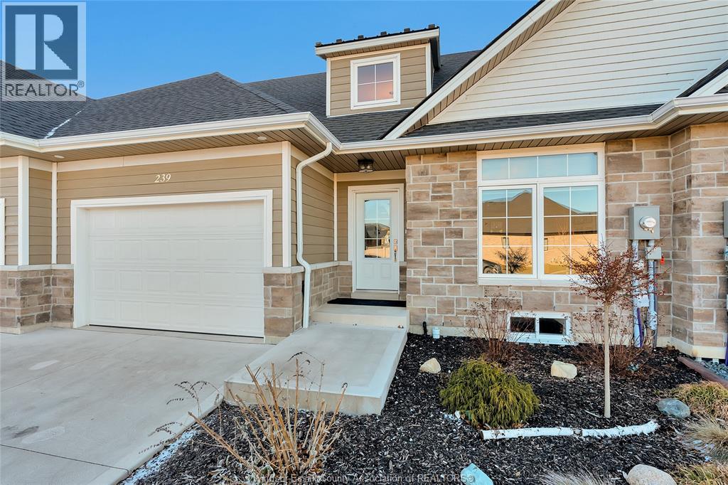 MLS# 25013375: 239 LIVINGSTONE CRESCENT, Amherstburg, Canada