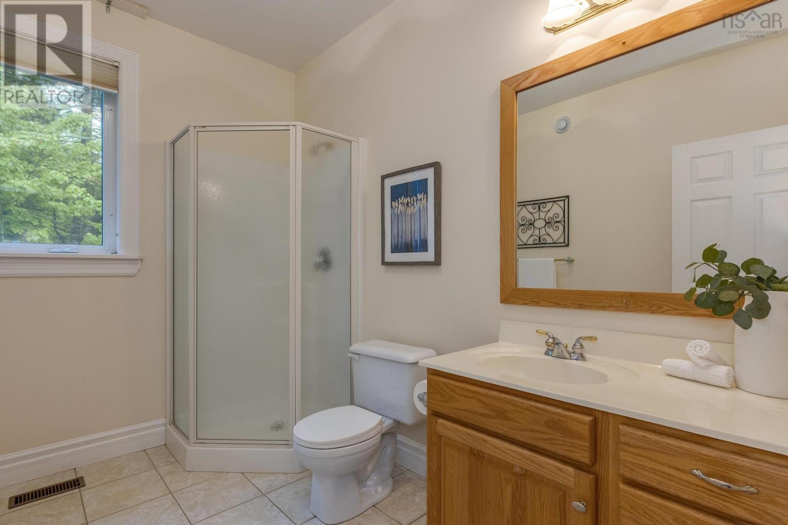 Lorem Ipsum Dolor, Hammonds Plains, Nova Scotia  B4B  - Photo 15 - DEMO28834361