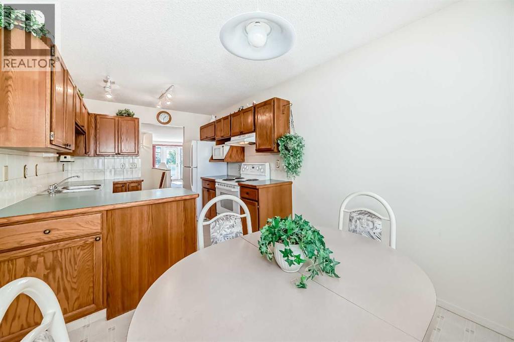 44 Hawkside Park Nw, Calgary, Alberta  T3G 2W4 - Photo 9 - A2257658