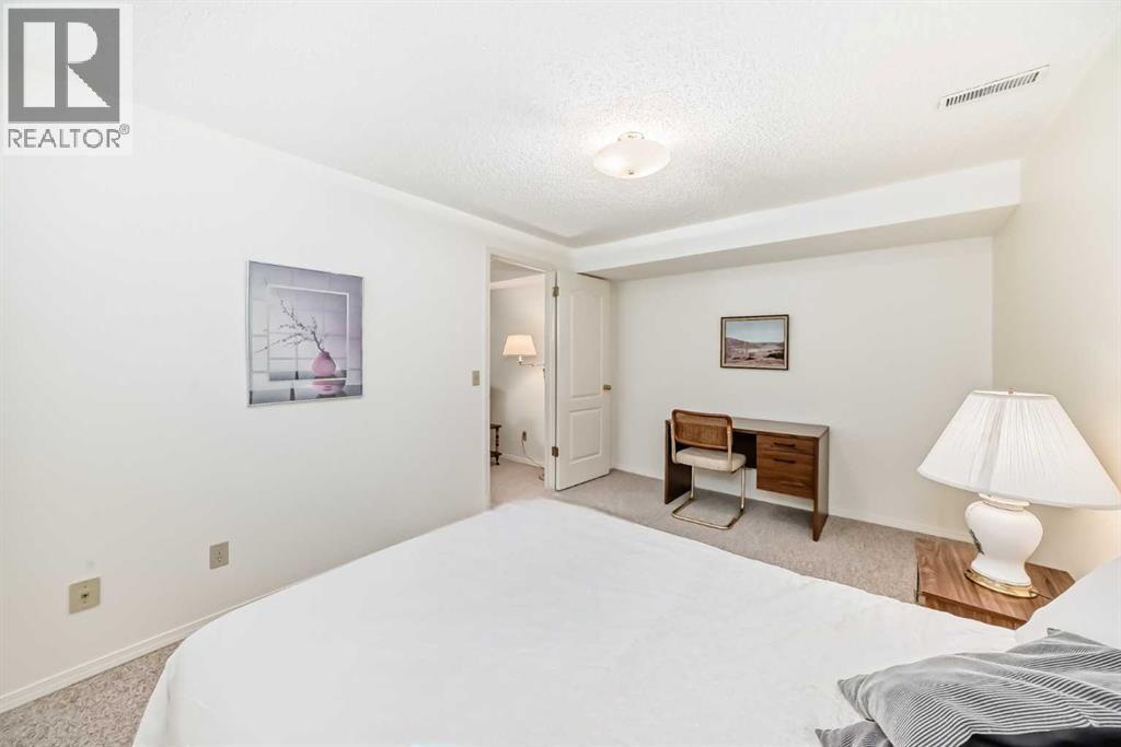 44 Hawkside Park Nw, Calgary, Alberta  T3G 2W4 - Photo 37 - A2257658