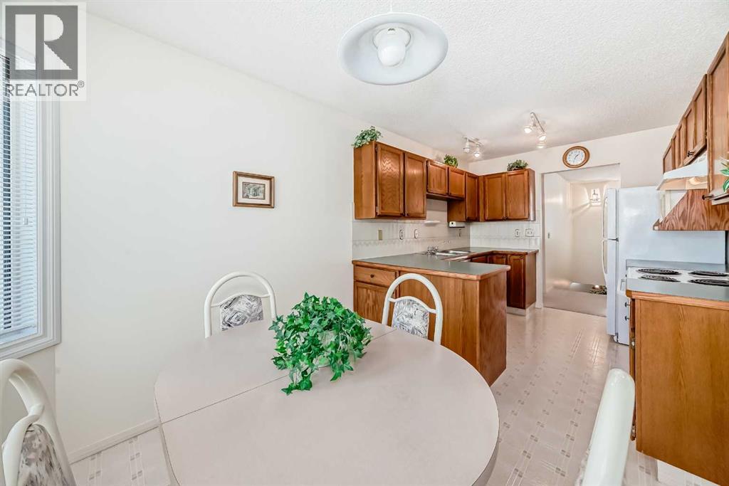 44 Hawkside Park Nw, Calgary, Alberta  T3G 2W4 - Photo 10 - A2257658