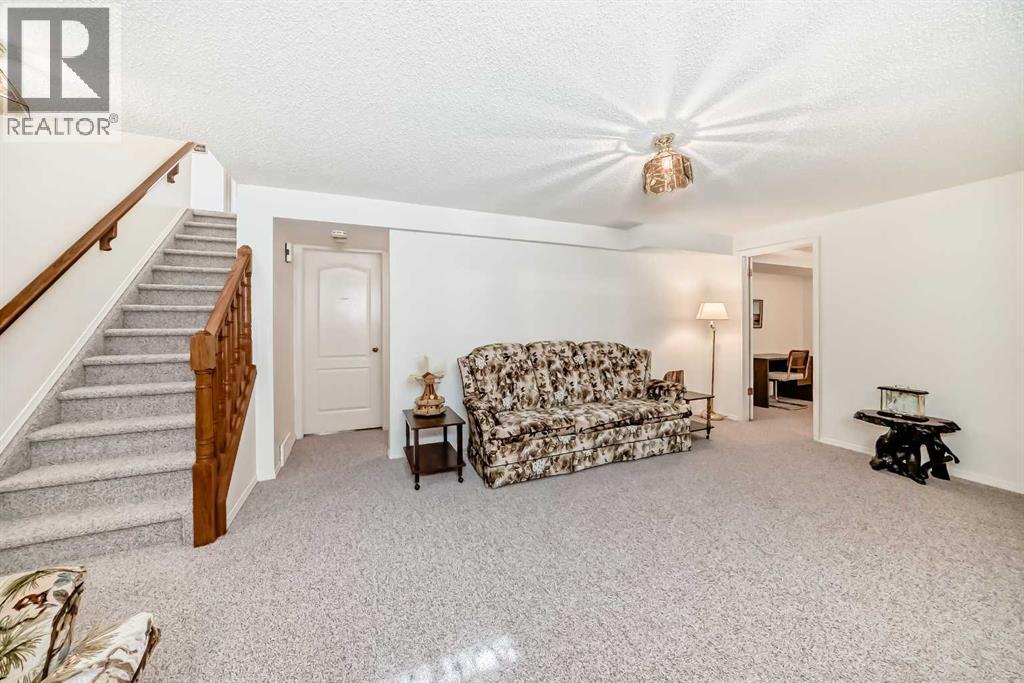 44 Hawkside Park Nw, Calgary, Alberta  T3G 2W4 - Photo 33 - A2257658