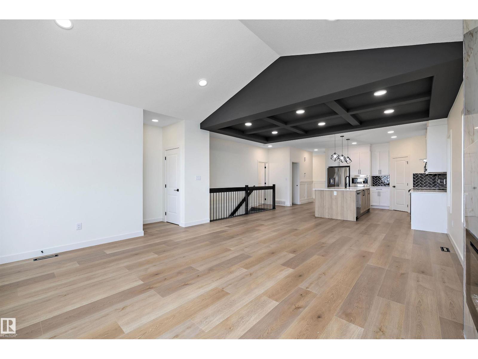 28 Cannes Cv, St. Albert, Alberta  T8T 2C6 - Photo 16 - E4460237