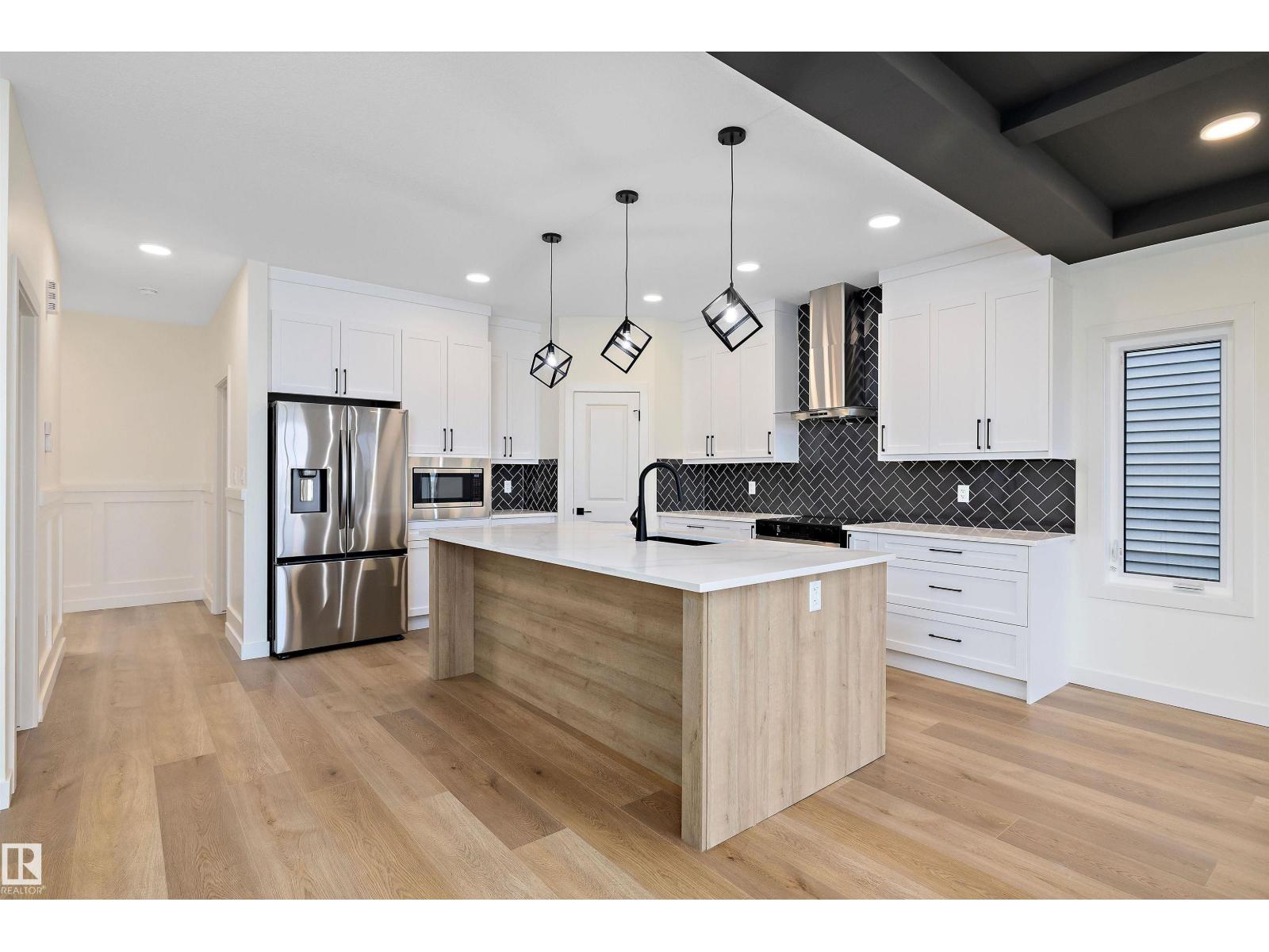 28 Cannes Cv, St. Albert, Alberta  T8T 2C6 - Photo 8 - E4460237