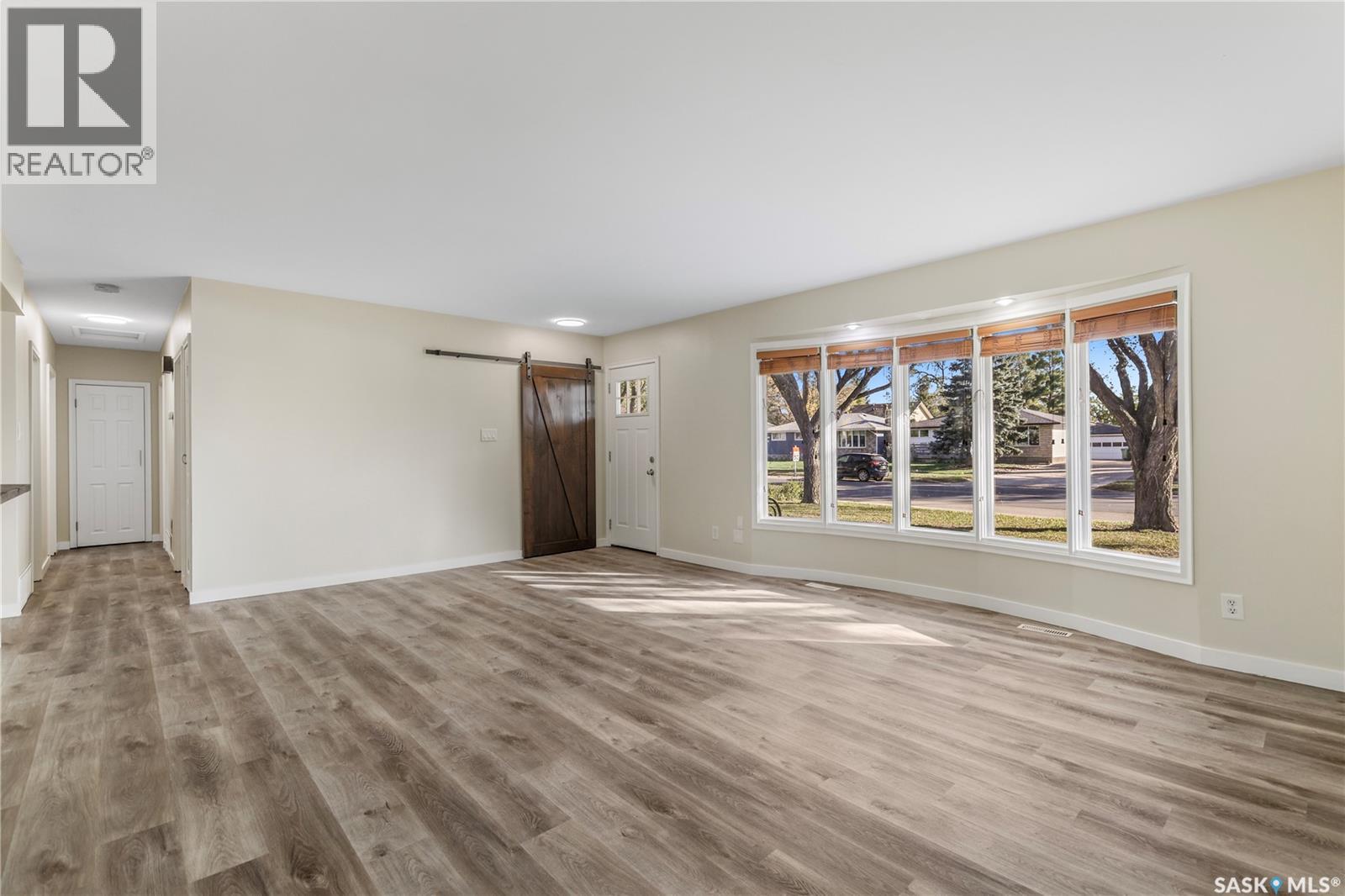 3802 25th Avenue, Regina, Saskatchewan  S4S 1L9 - Photo 3 - SK019762