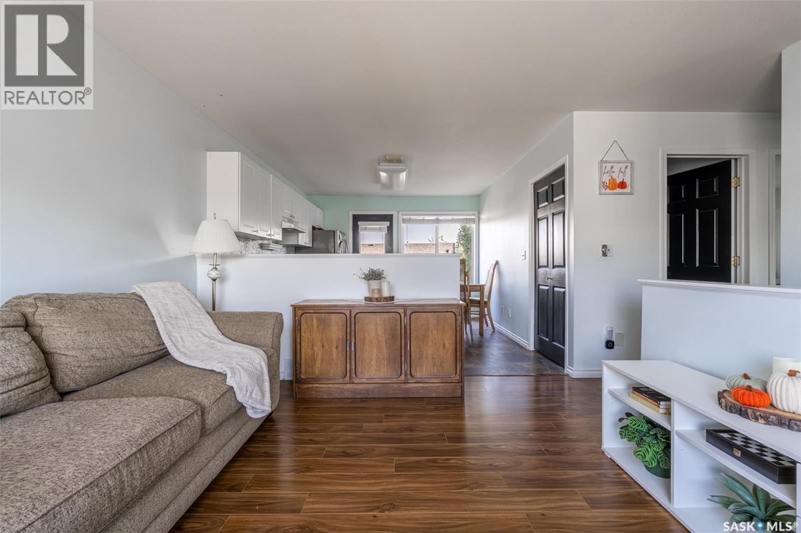 13 143 Gropper Crescent, Saskatoon, Saskatchewan  S7M 5W2 - Photo 4 - SK019716