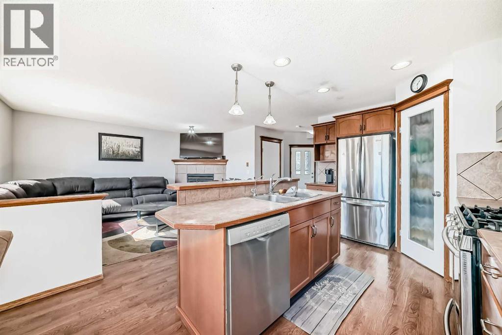 53 Evansford Grove Nw, Calgary, Alberta  T3P 1G7 - Photo 6 - A2258855