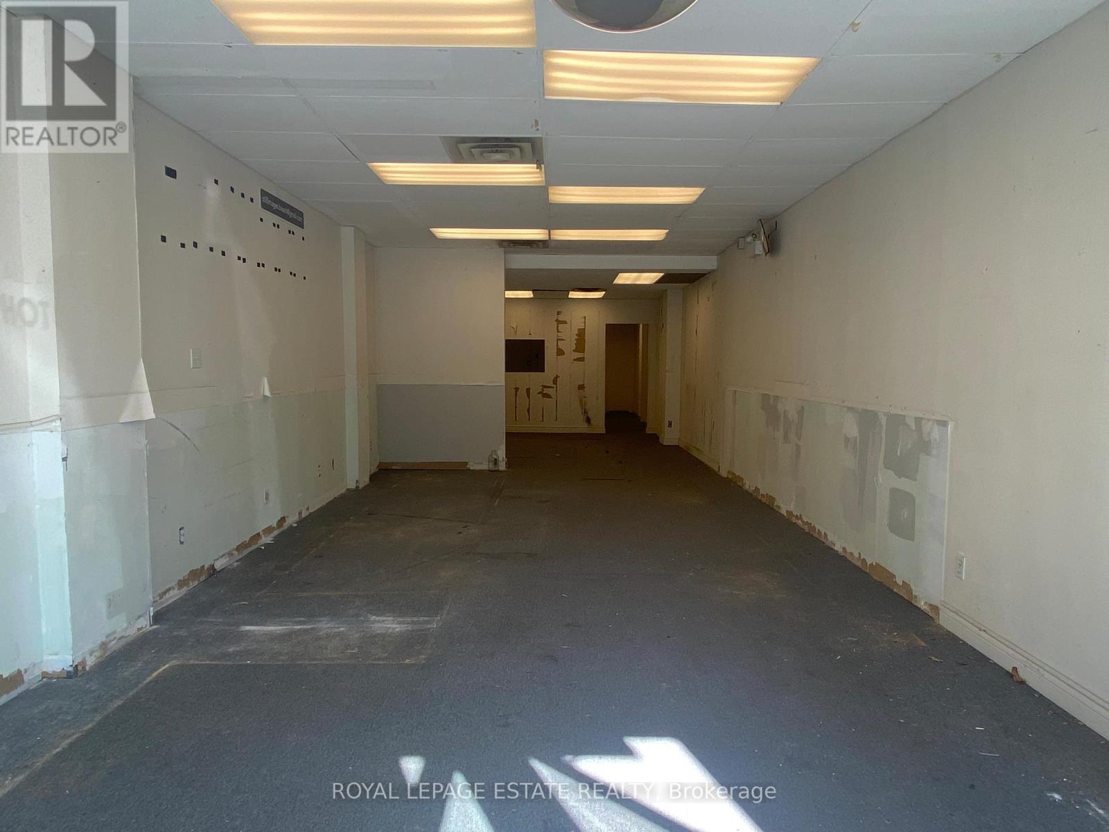 2142a Queen Street E, Toronto, Ontario  M4E 1E3 - Photo 3 - E12437191