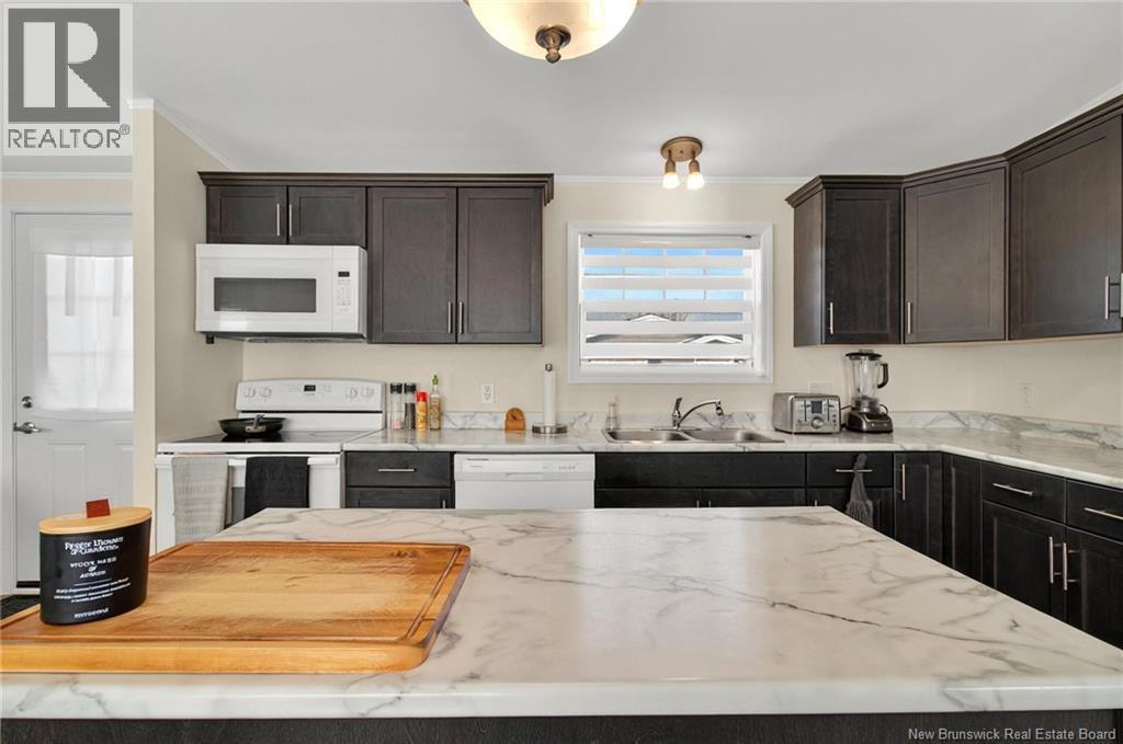 57 Blossom, Riverview, New Brunswick  E1B 4Y7 - Photo 13 - NB127733