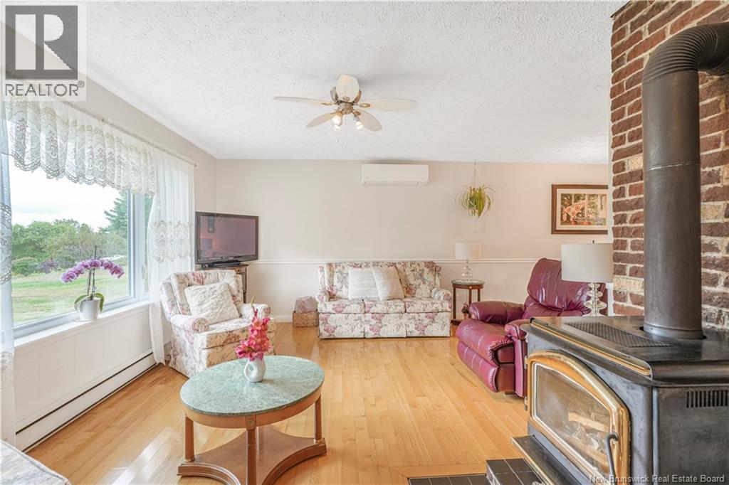 212 Carlisle Road, Fredericton, New Brunswick  E3G 7N8 - Photo 4 - NB127705