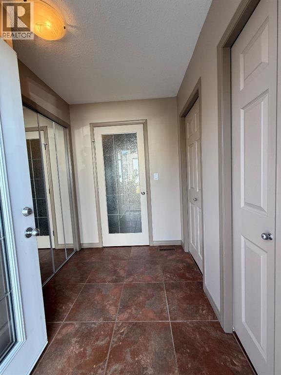 81 Peace River Avenue, Joussard, Alberta  T0G 1J0 - Photo 21 - A2259965