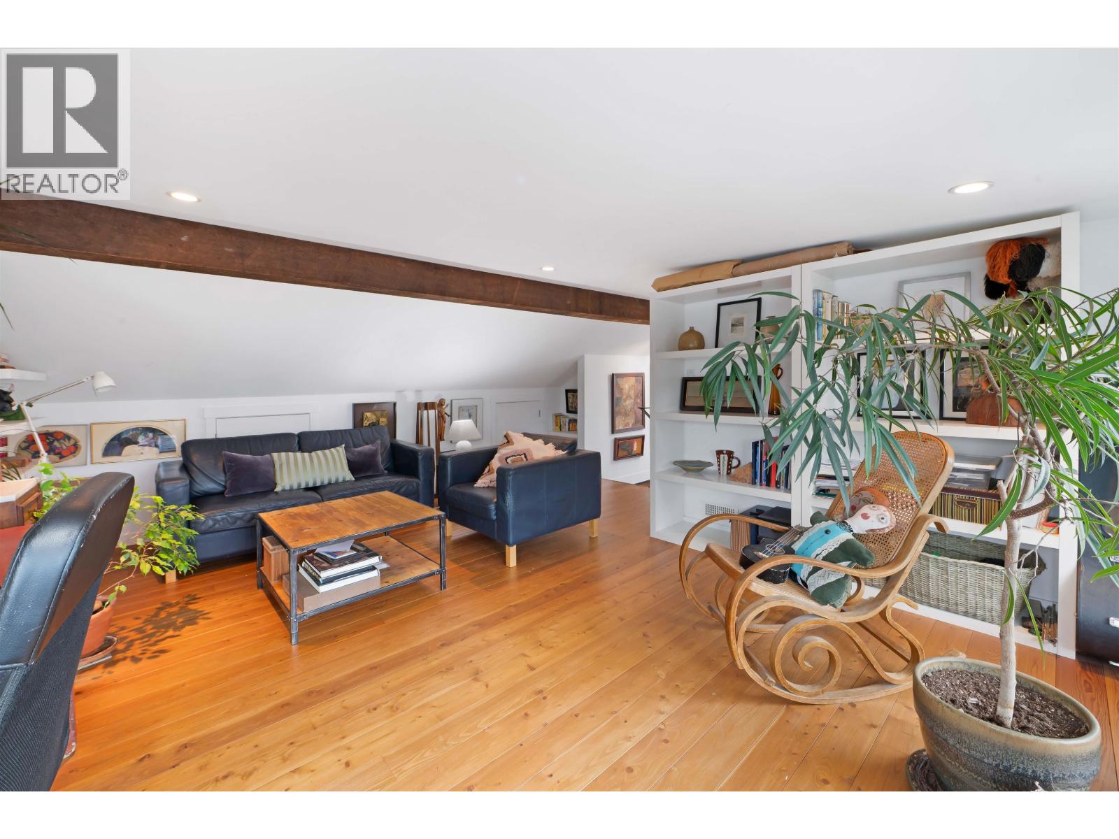 2677 Triumph Street, Vancouver, British Columbia  V5K 1T1 - Photo 16 - R3053154
