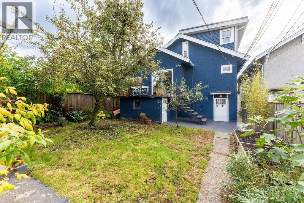 2677 Triumph Street, Vancouver, British Columbia  V5K 1T1 - Photo 35 - R3053154