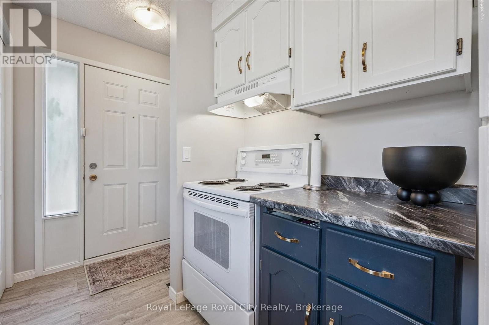 165 Hadati Road, Guelph, Ontario  N1E 6N3 - Photo 16 - X12437199