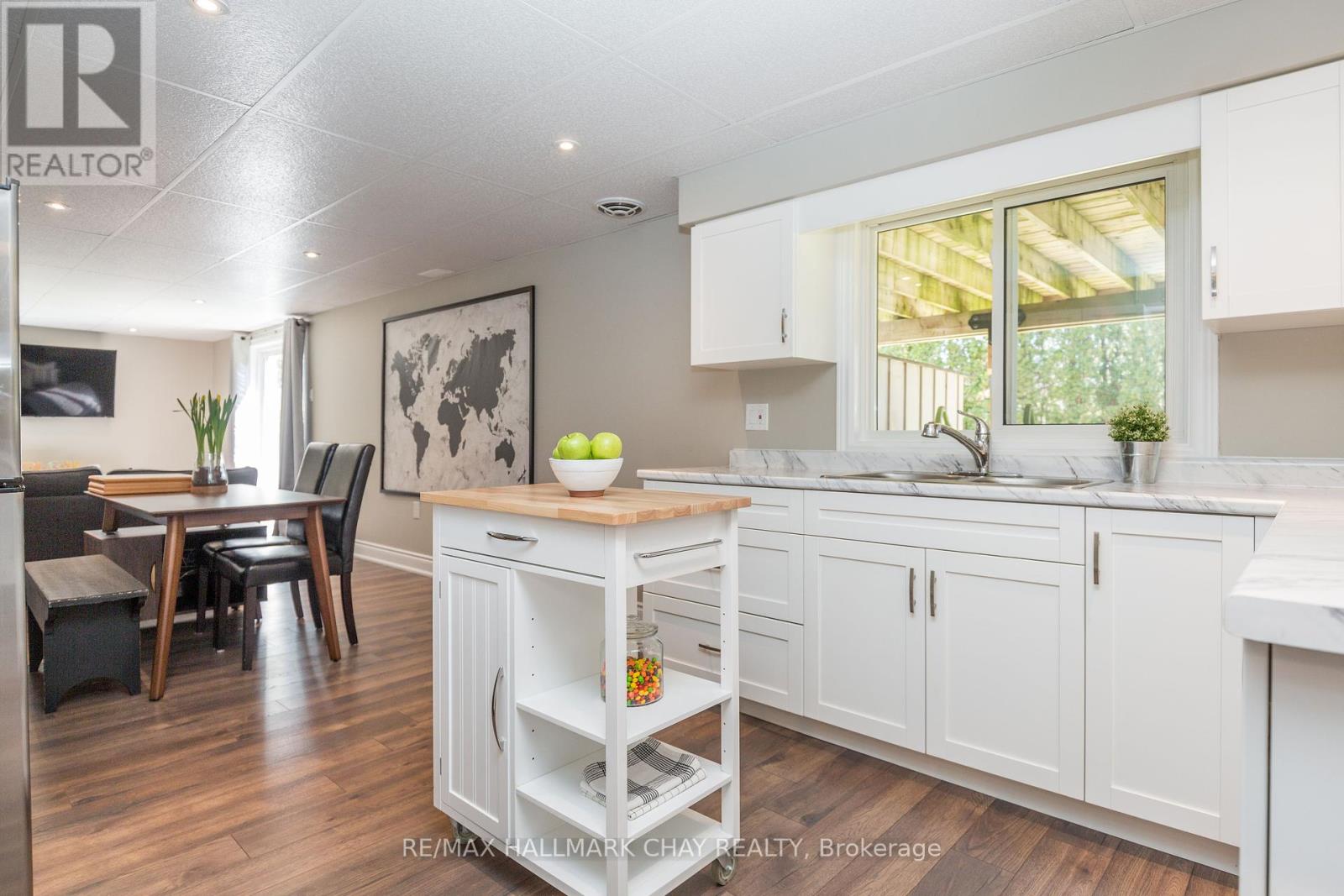 11 Heritage Road, Innisfil, Ontario  L0L 1L0 - Photo 21 - N12322470