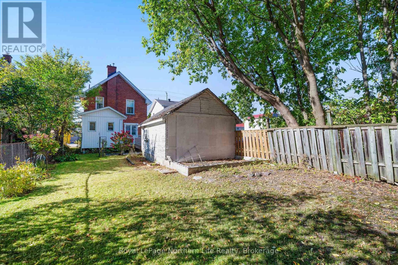 986 Main Street, North Bay, Ontario  P1B 2W1 - Photo 30 - X12437553