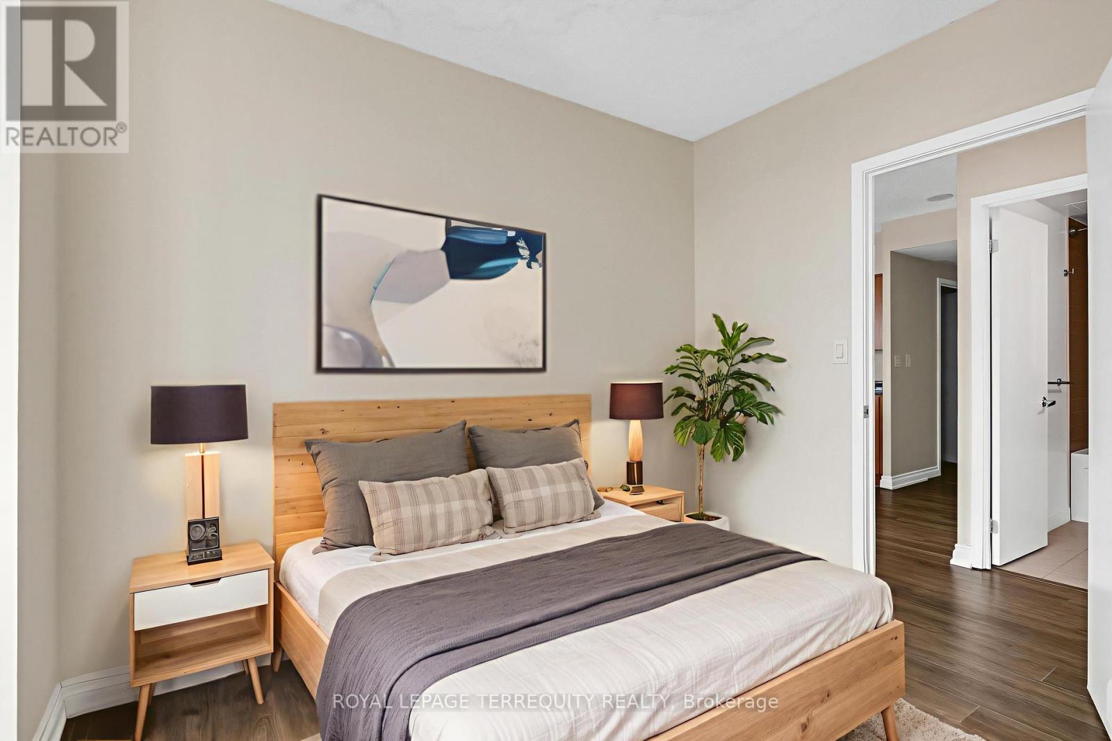 709 - 35 Mariner Terrace, Toronto, Ontario  M5V 3V9 - Photo 26 - C12424748