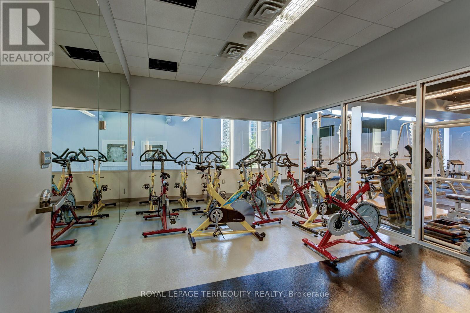709 - 35 Mariner Terrace, Toronto, Ontario  M5V 3V9 - Photo 38 - C12424748
