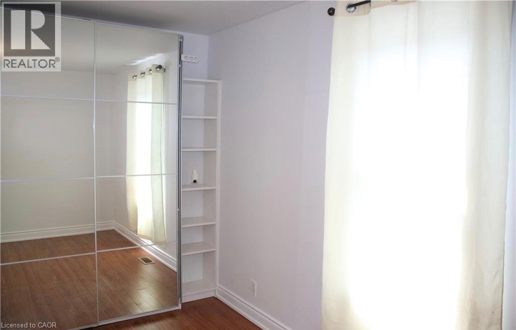 196 Weir Street N, Hamilton, Ontario  L8H 5E9 - Photo 6 - 40775424