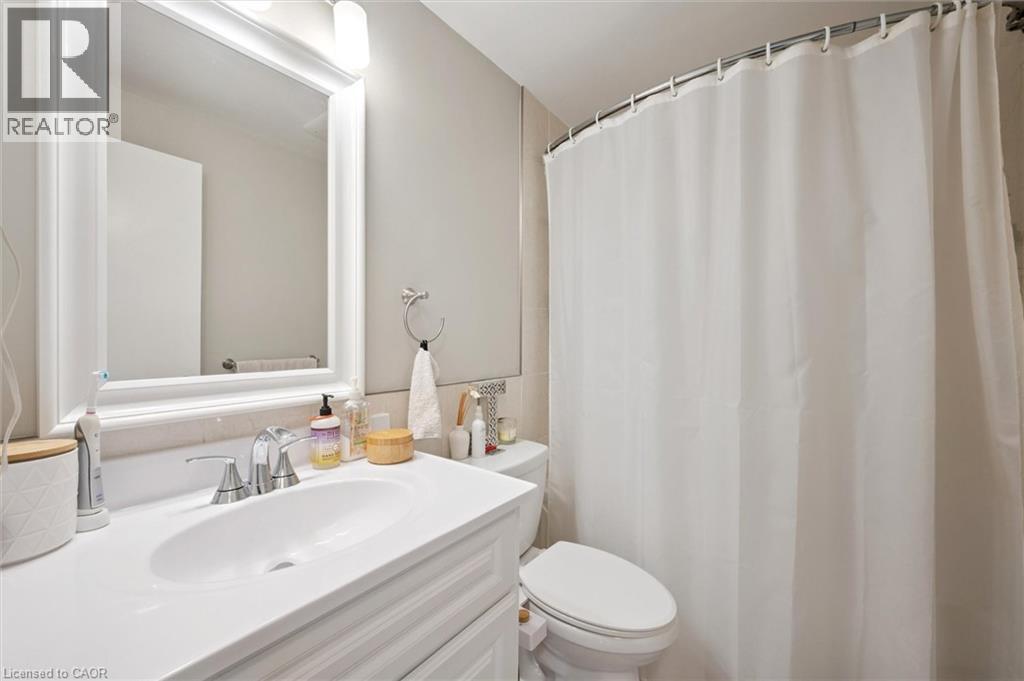 357 Grangewood Drive, Waterloo, Ontario  N2K 2E4 - Photo 17 - 40775422