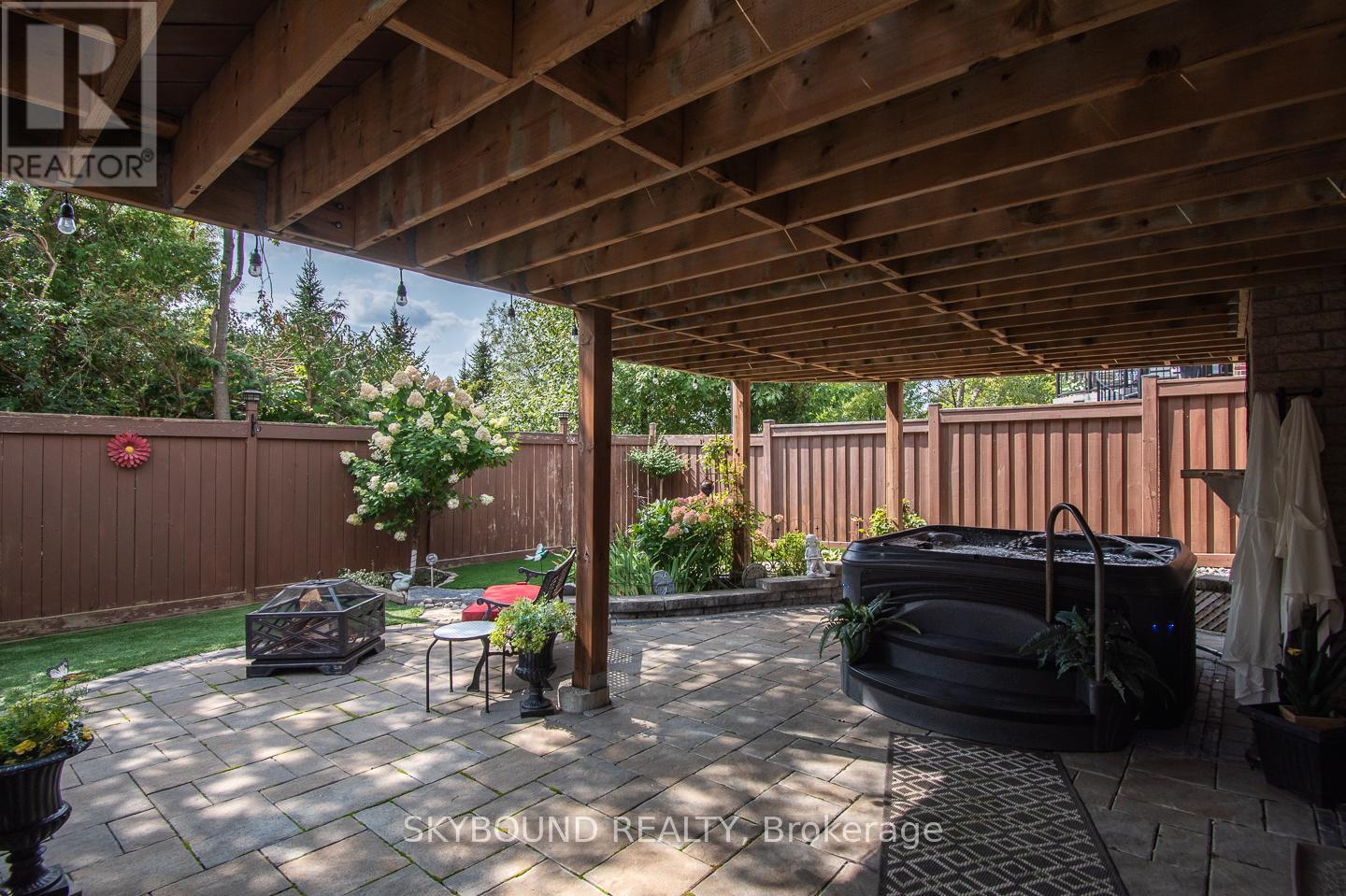 38 Silver Pond Drive, Halton Hills, Ontario  L7G 0G6 - Photo 36 - W12397358
