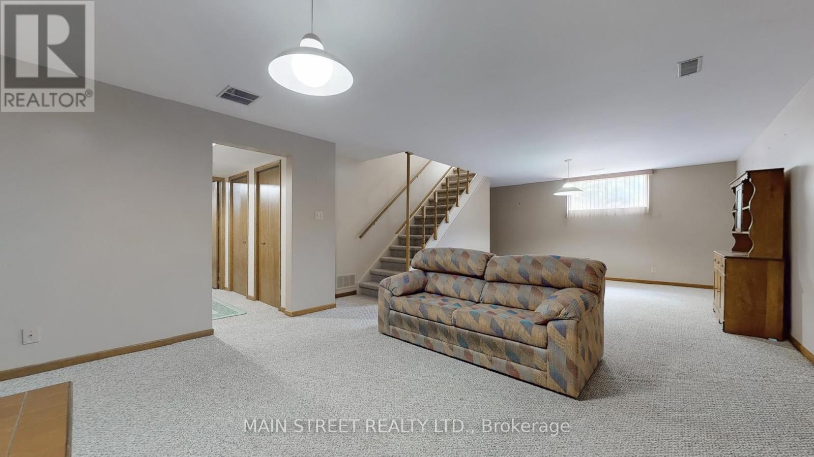 15 Windor Court, Brock, Ontario  L0E 1E0 - Photo 20 - N12436996