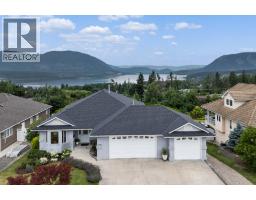 2501 4 Avenue SE, salmon arm, British Columbia
