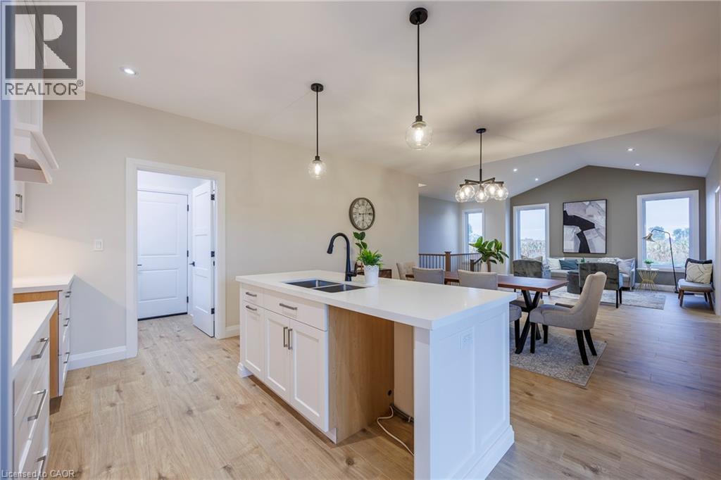 94 Duchess Drive, Delhi, Ontario  N4B 2V3 - Photo 8 - 40766415