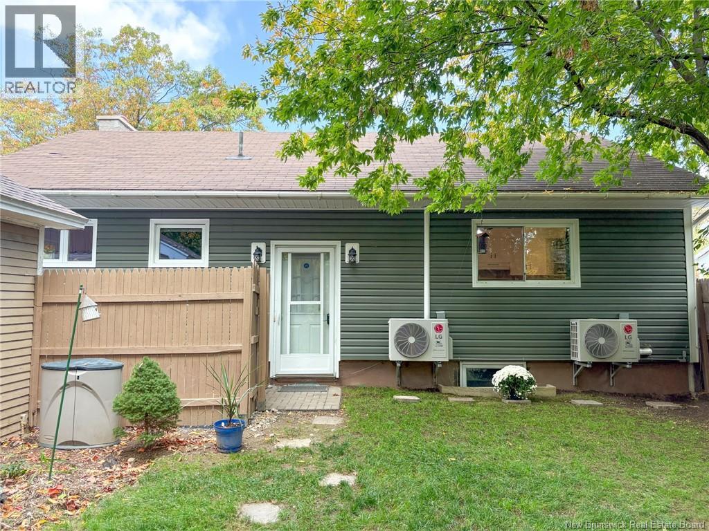 153 Elm Street, Woodstock, New Brunswick  E7M 1R7 - Photo 6 - NB127550