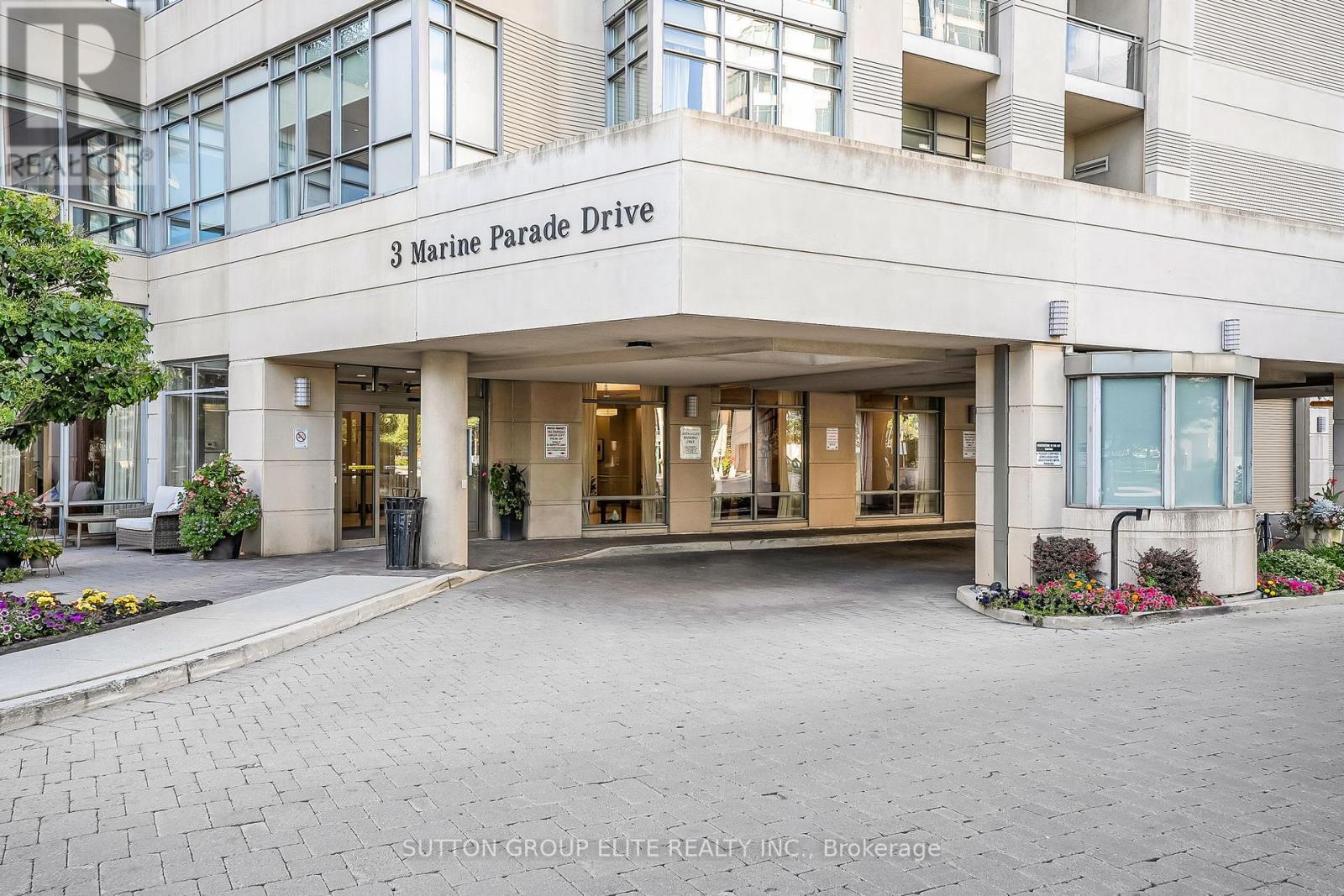401 - 3 Marine Parade Drive, Toronto, Ontario  M8V 3Z5 - Photo 2 - W12389431