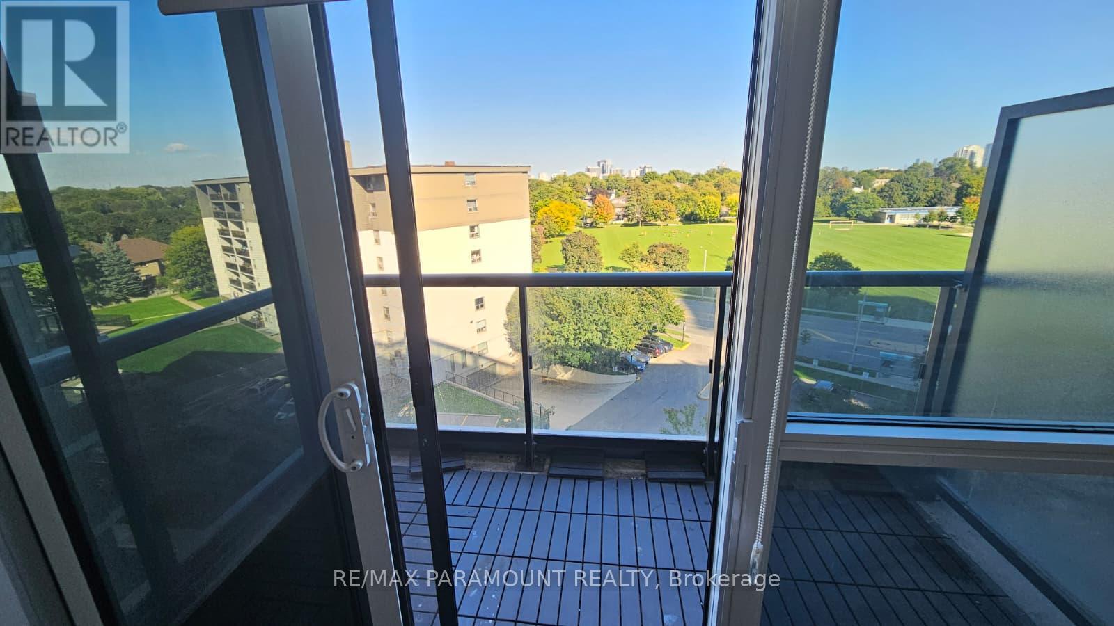 714 - 10 Gibbs Road, Toronto, Ontario  M9B 0E2 - Photo 13 - W12364681