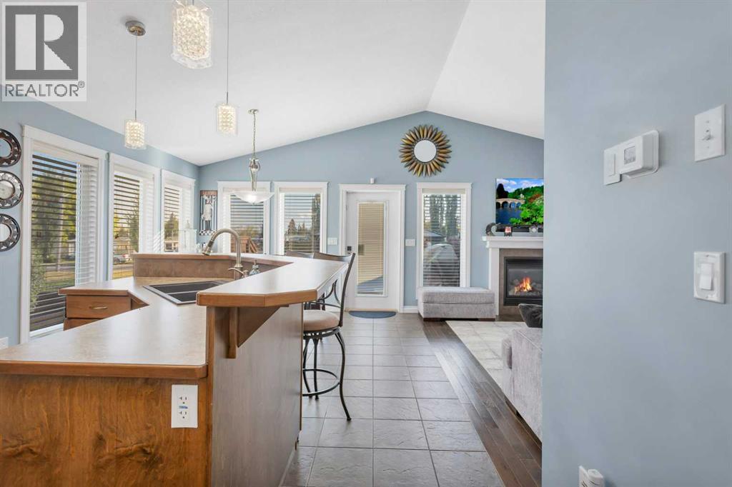 5 Heritage Drive, Penhold, Alberta  T0M 1R0 - Photo 10 - A2256992
