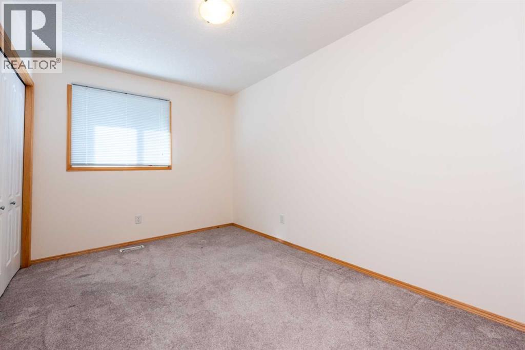 17 Royal Birkdale Crescent Nw, Calgary, Alberta  T3G 5R4 - Photo 18 - A2261089