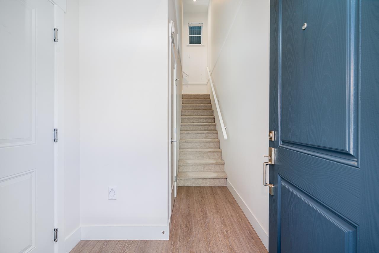 28 7979 152 Street, Surrey, British Columbia  V3S 7S7 - Photo 4 - R3053865