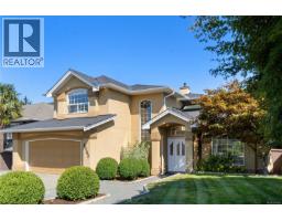 6262 Azure Rd North Nanaimo