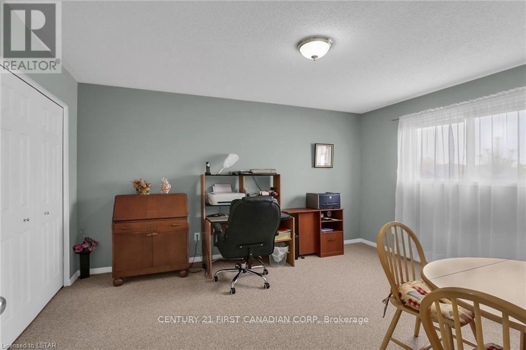 44 - 335 Lighthouse Road, London South, Ontario  N6M 1J8 - Photo 13 - X12437572