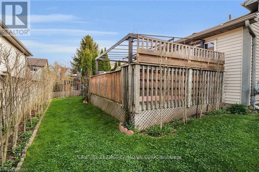 44 - 335 Lighthouse Road, London South, Ontario  N6M 1J8 - Photo 34 - X12437572
