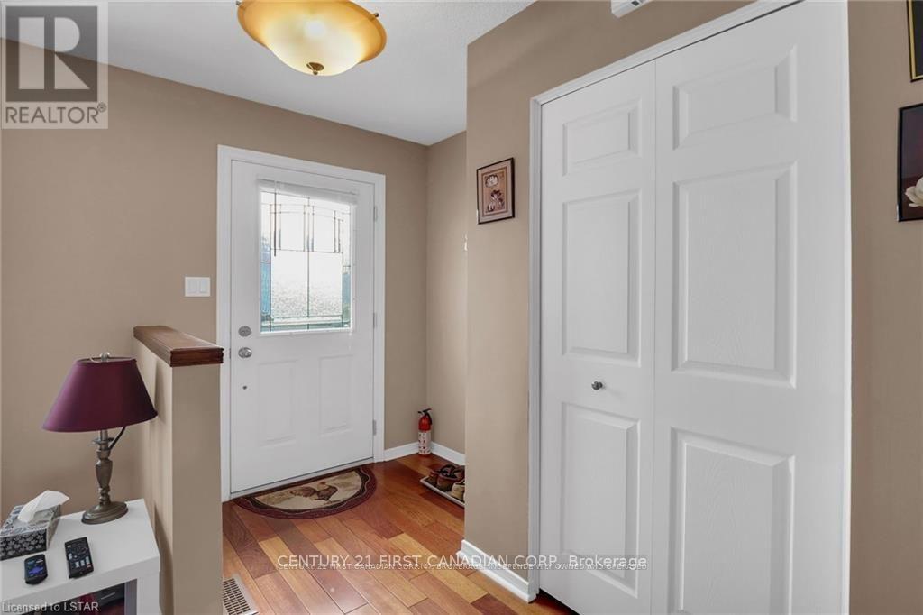 44 - 335 Lighthouse Road, London South, Ontario  N6M 1J8 - Photo 6 - X12437572