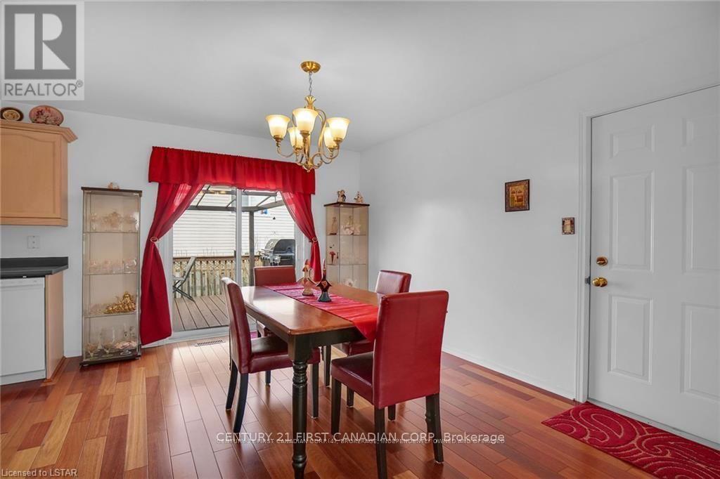 44 - 335 Lighthouse Road, London South, Ontario  N6M 1J8 - Photo 8 - X12437572