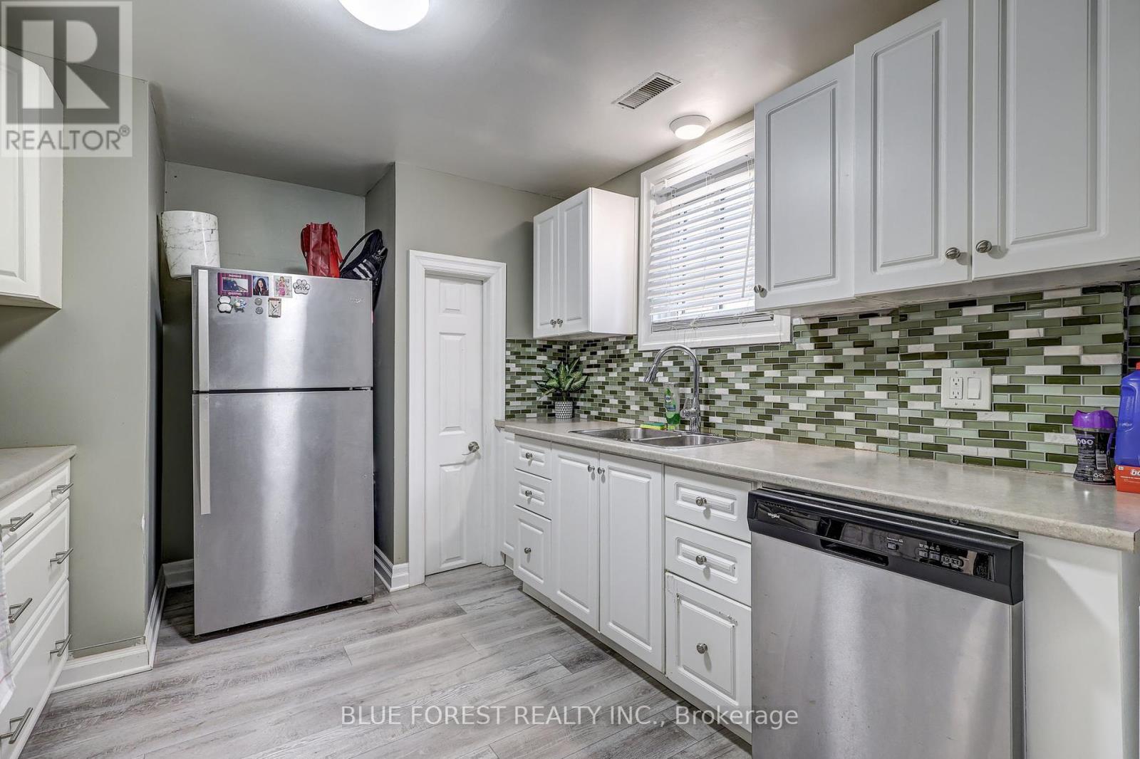 375 Dieppe Street, London South, Ontario  N5Z 3A7 - Photo 24 - X12437583