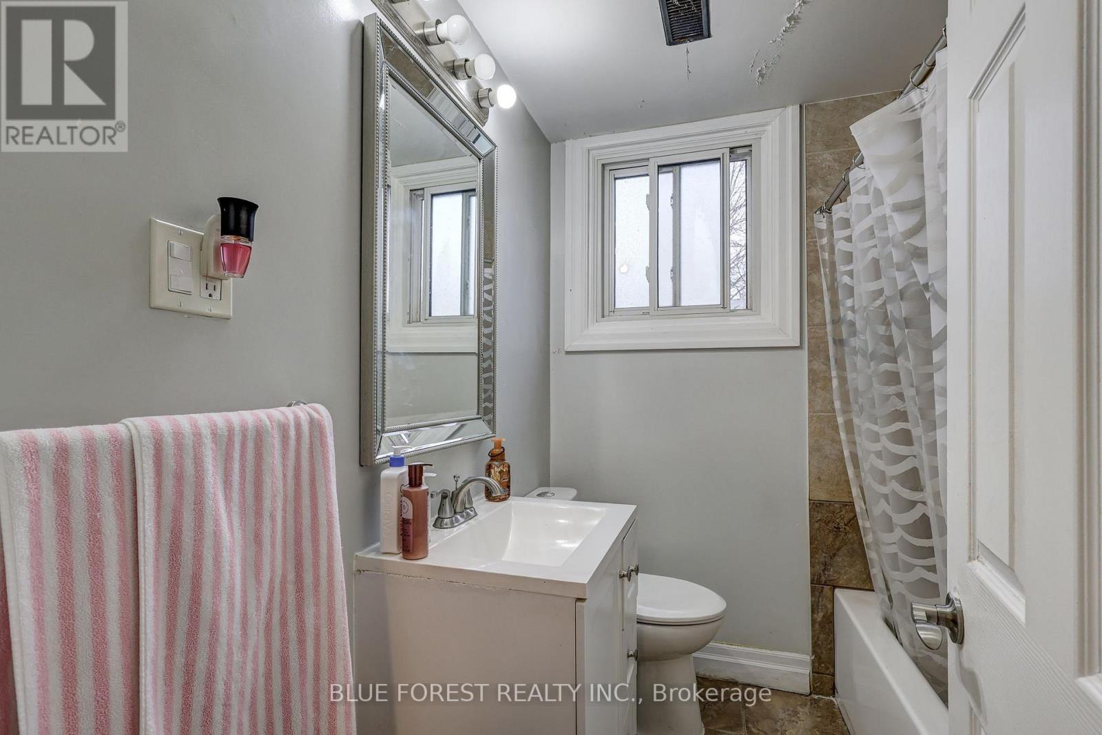 375 Dieppe Street, London South, Ontario  N5Z 3A7 - Photo 26 - X12437583