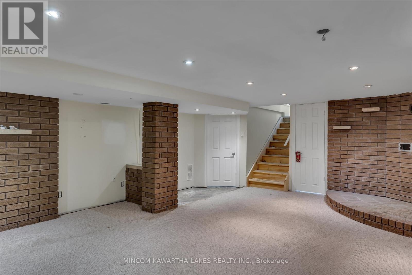 554 Monaghan Road, Peterborough South, Ontario  K9J 5H7 - Photo 23 - X12437590