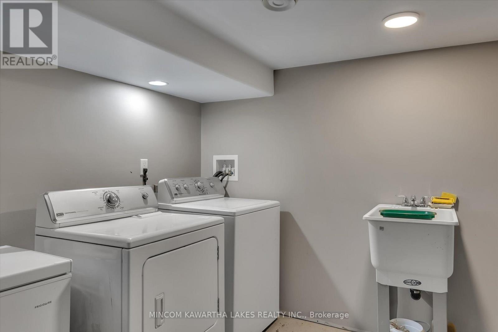 554 Monaghan Road, Peterborough South, Ontario  K9J 5H7 - Photo 27 - X12437590