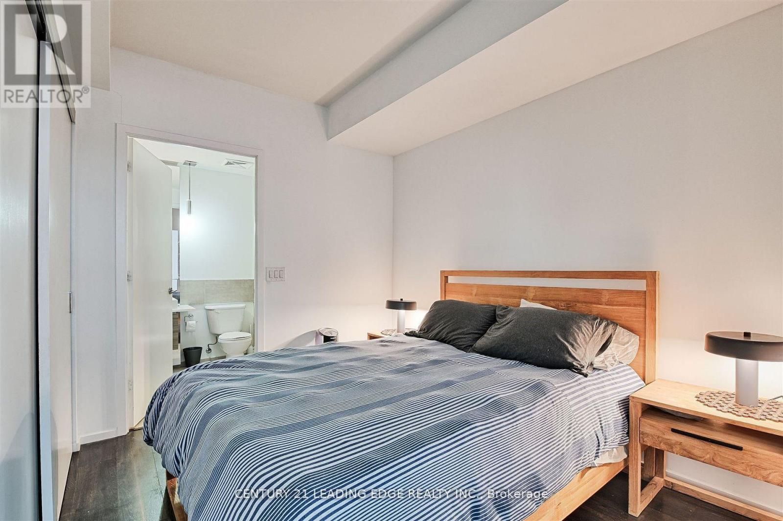 405 - 8 Charlotte Street, Toronto, Ontario  M5V 0K4 - Photo 15 - C12377304