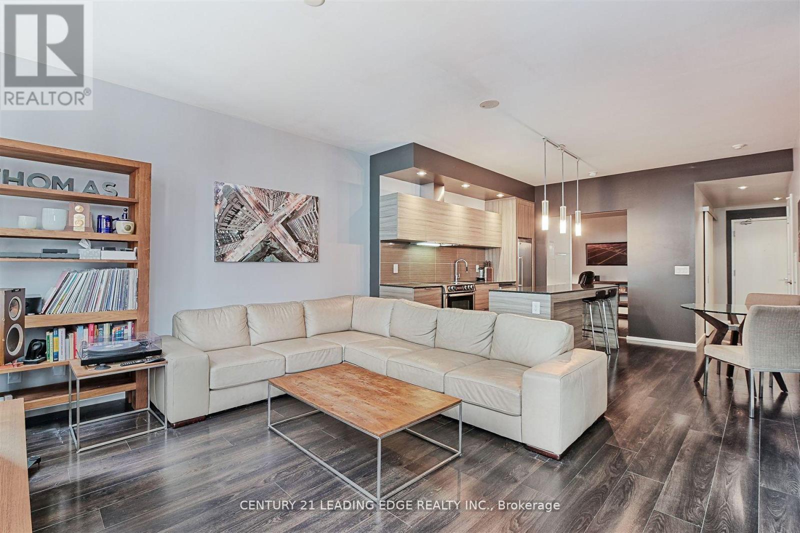 405 - 8 Charlotte Street, Toronto, Ontario  M5V 0K4 - Photo 2 - C12377304