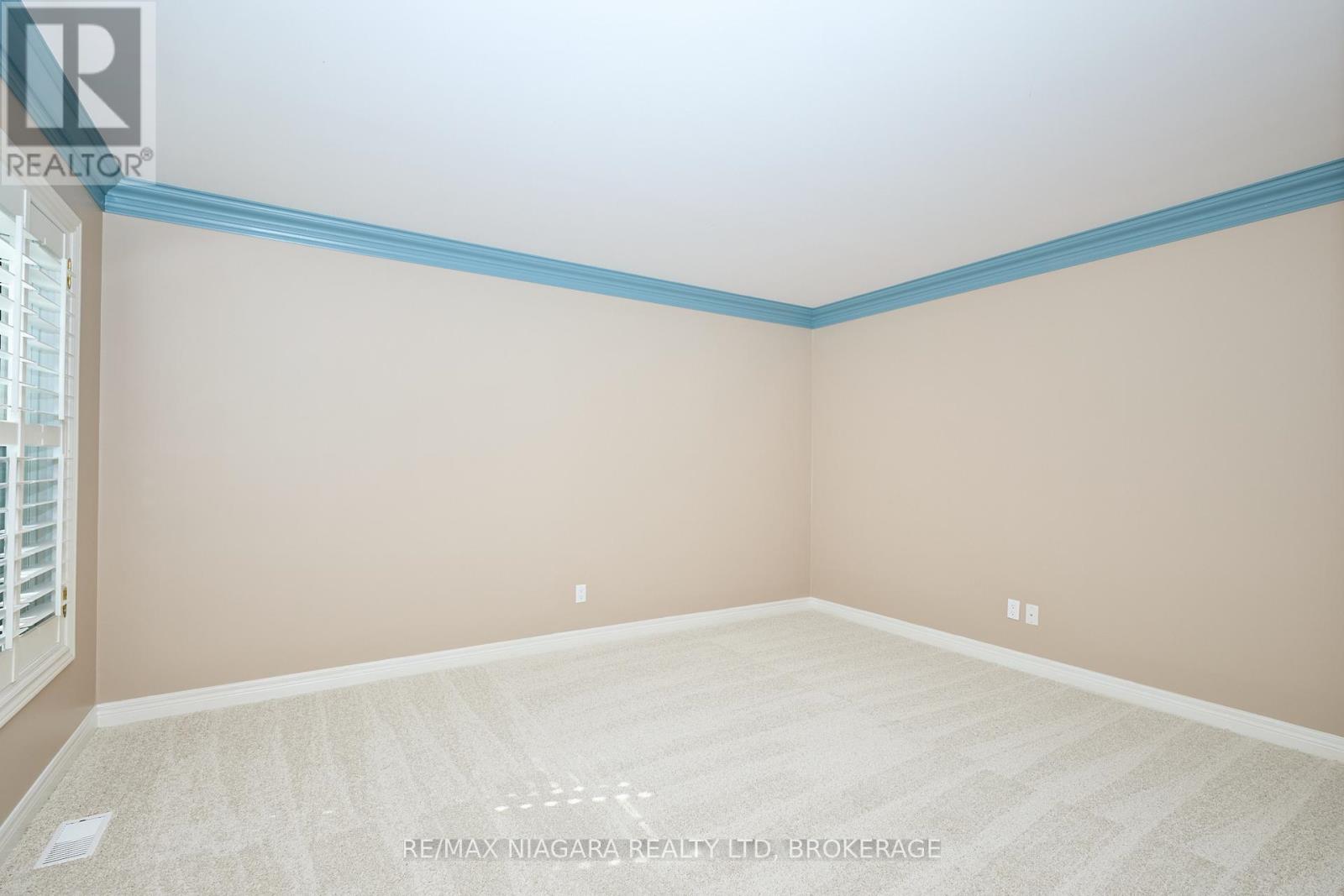 1 Breckenridge Boulevard, St. Catharines (Grapeview), Ontario  L2W 1A7 - Photo 12 - X12437589